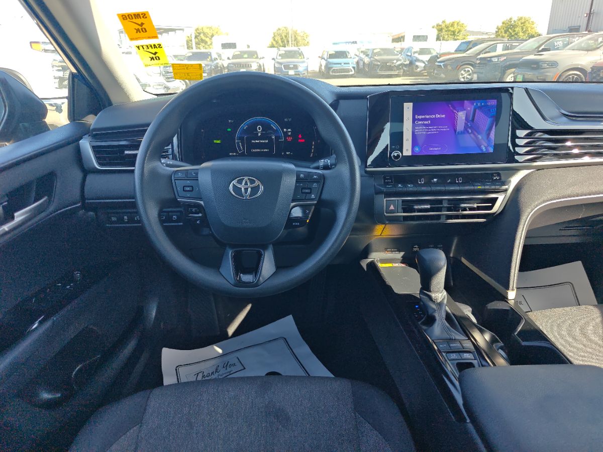 Toyota Camry photo 20