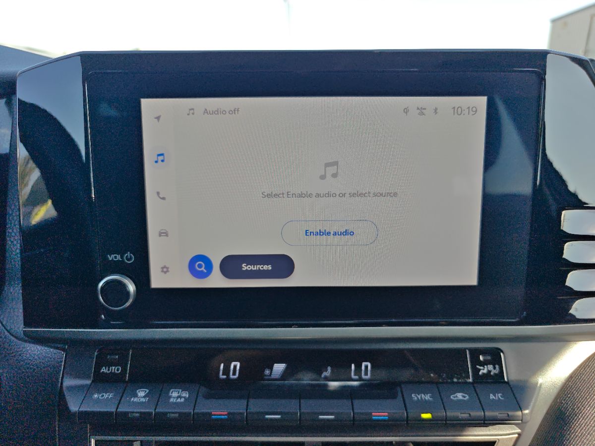 Toyota Camry photo 29