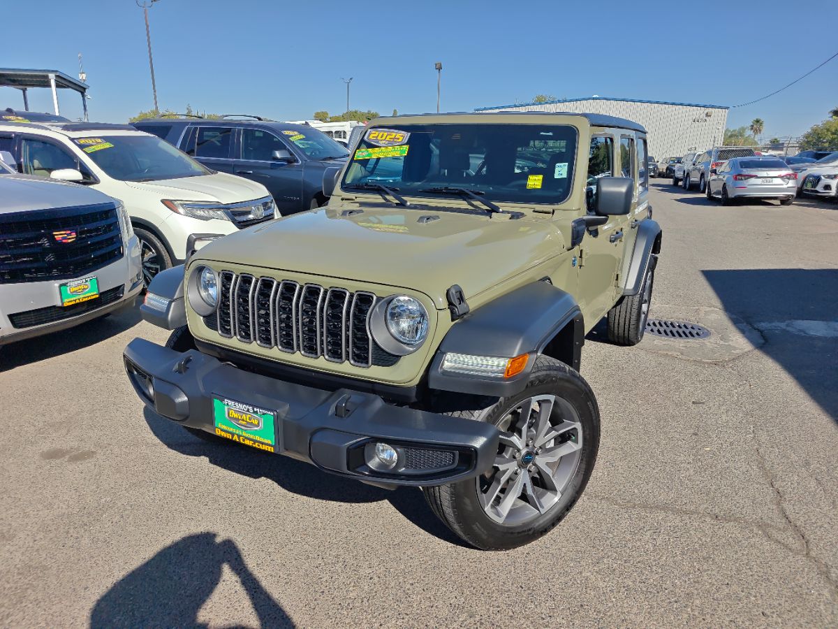 Jeep Wrangler photo 4