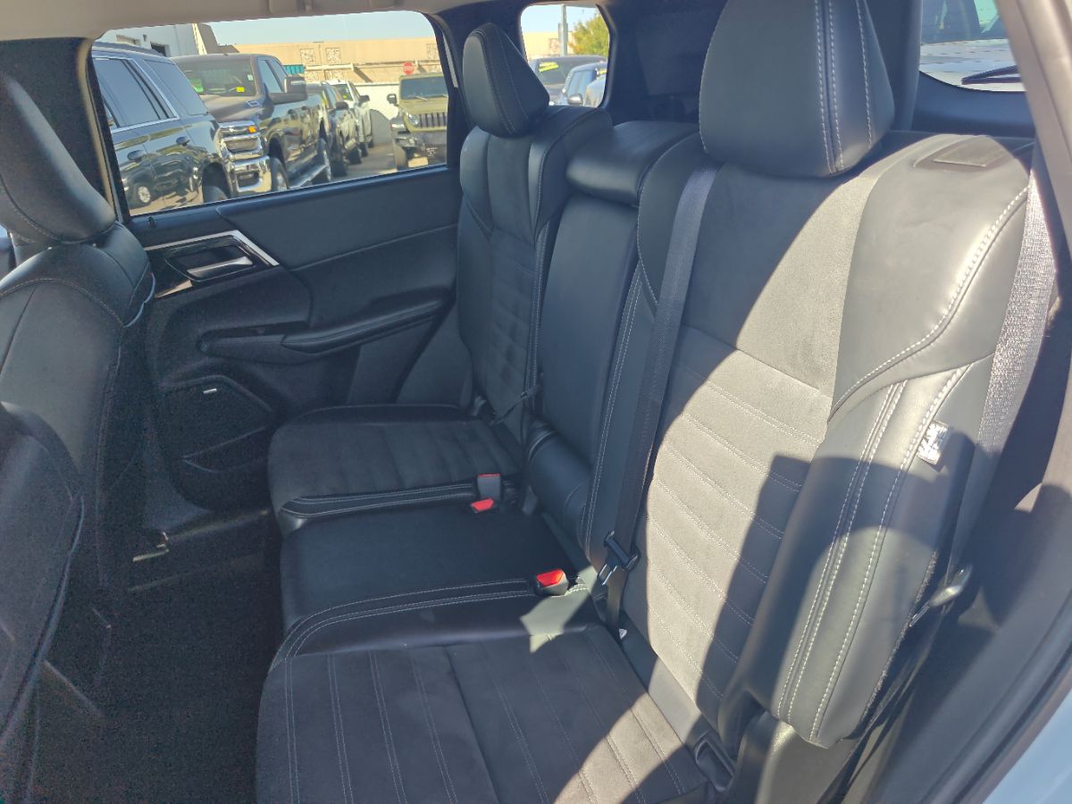 Mitsubishi Outlander photo 19