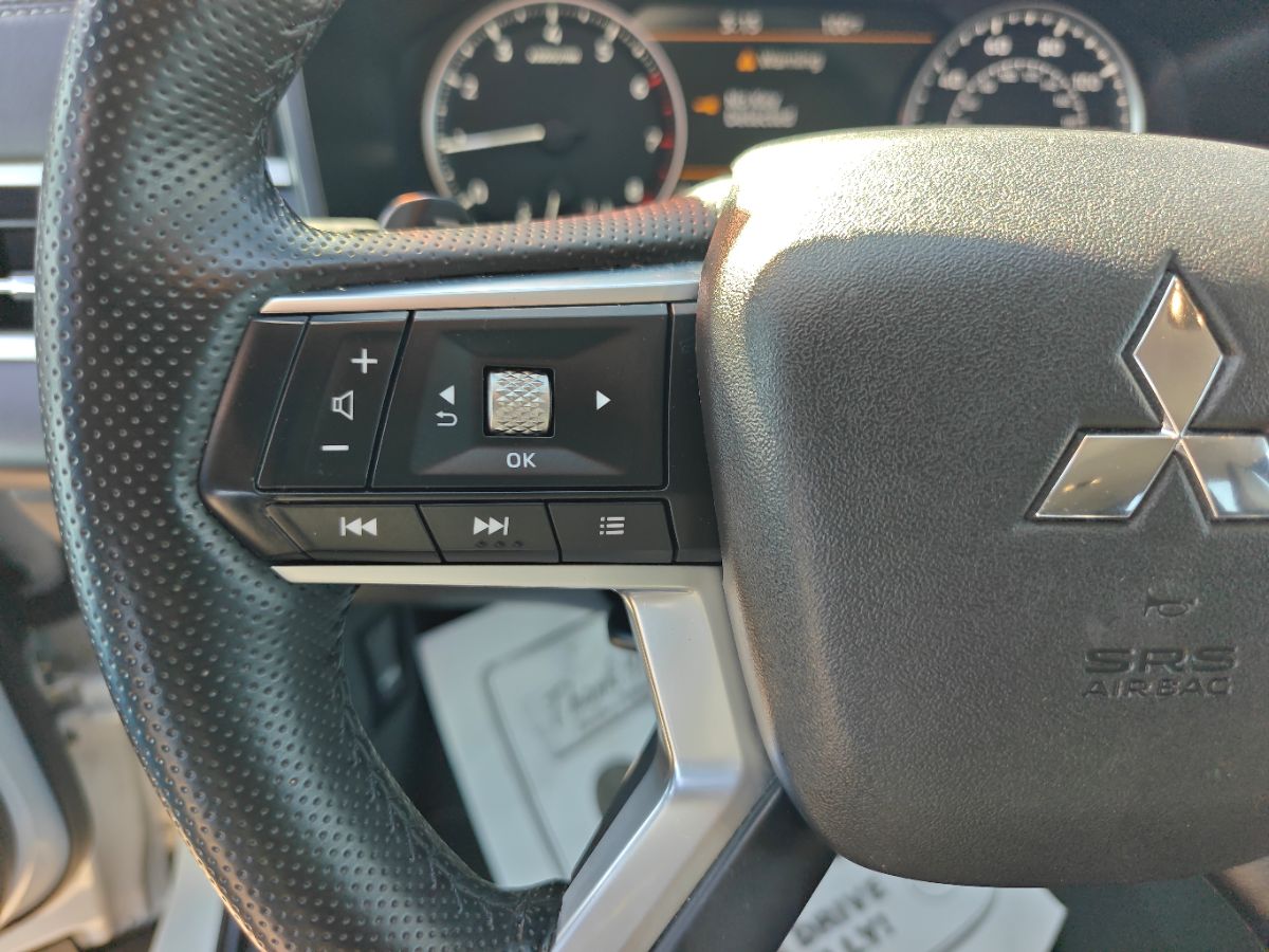 Mitsubishi Outlander photo 27
