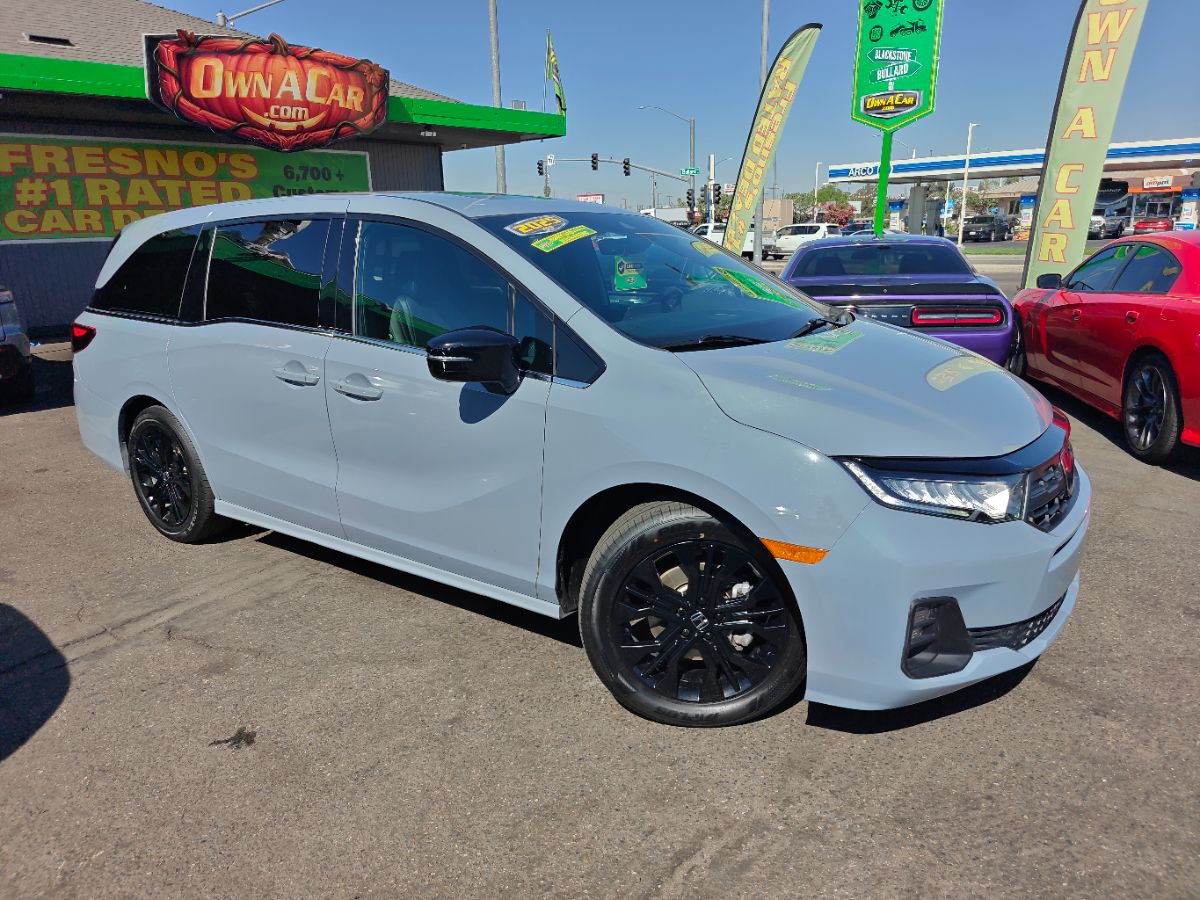 Honda Odyssey photo 2