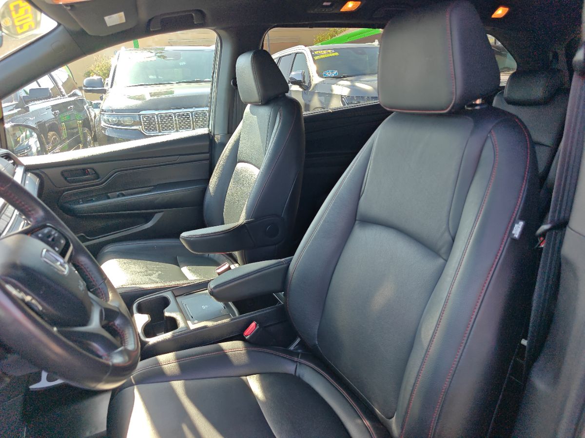 Honda Odyssey photo 26