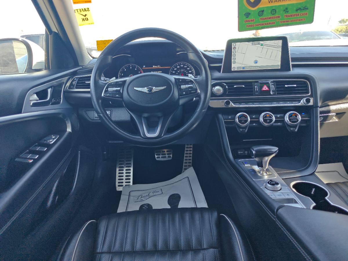 Genesis G70 photo 20