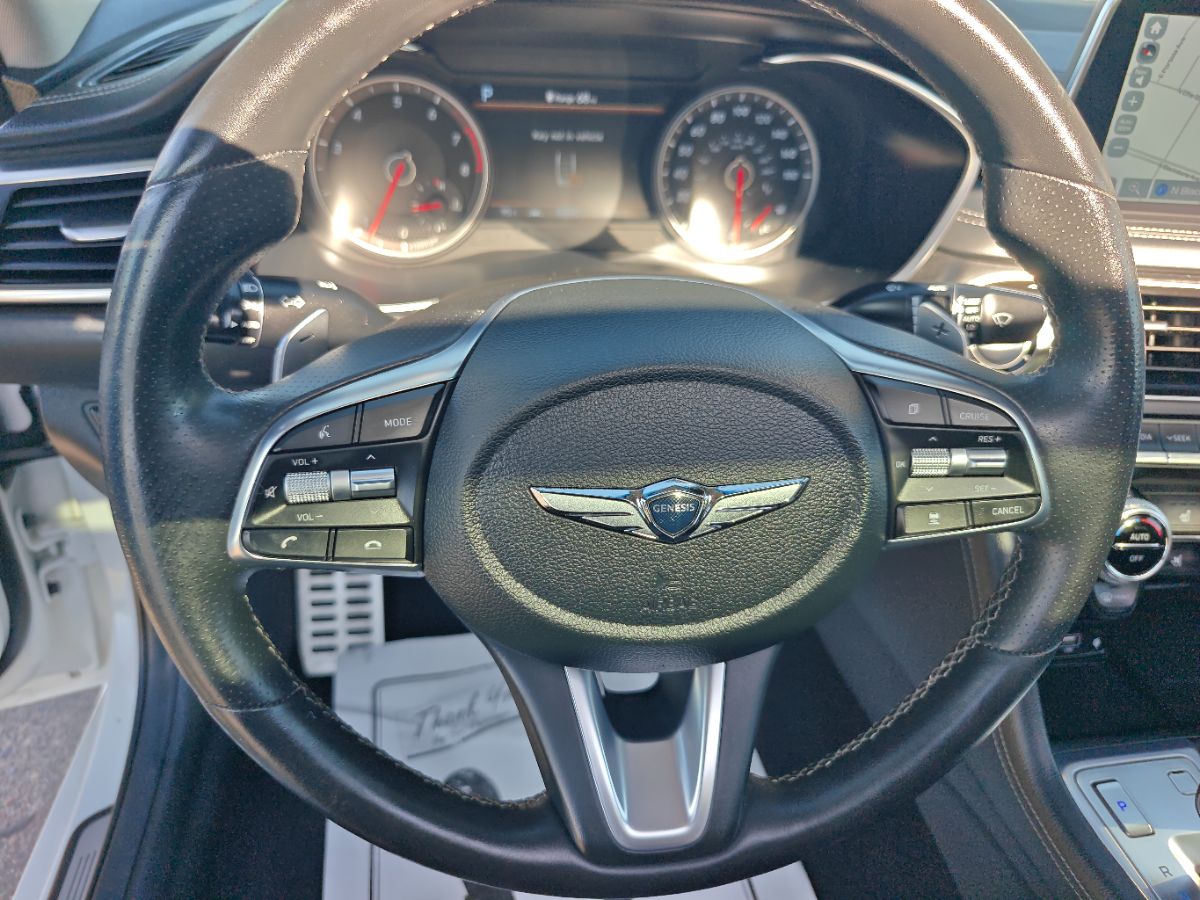 Genesis G70 photo 29