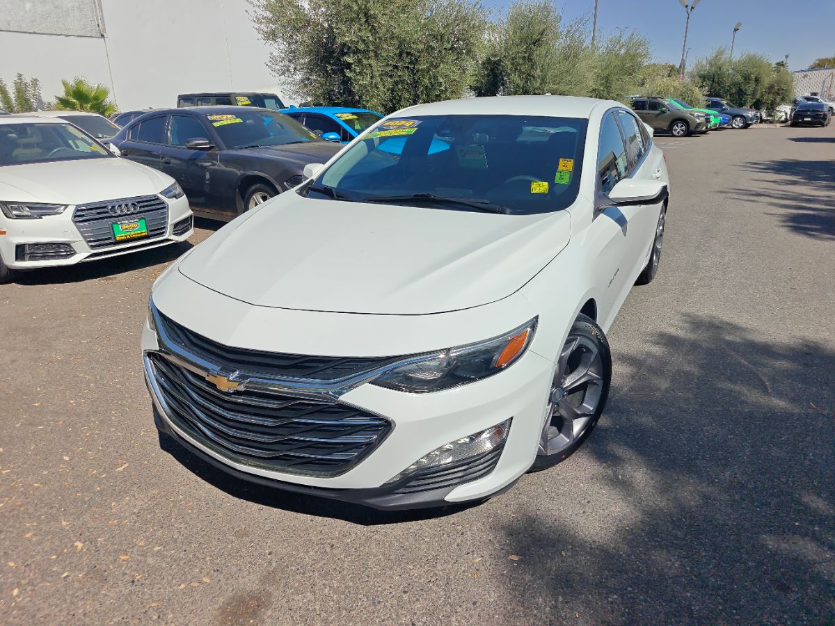 Chevrolet Malibu photo 4