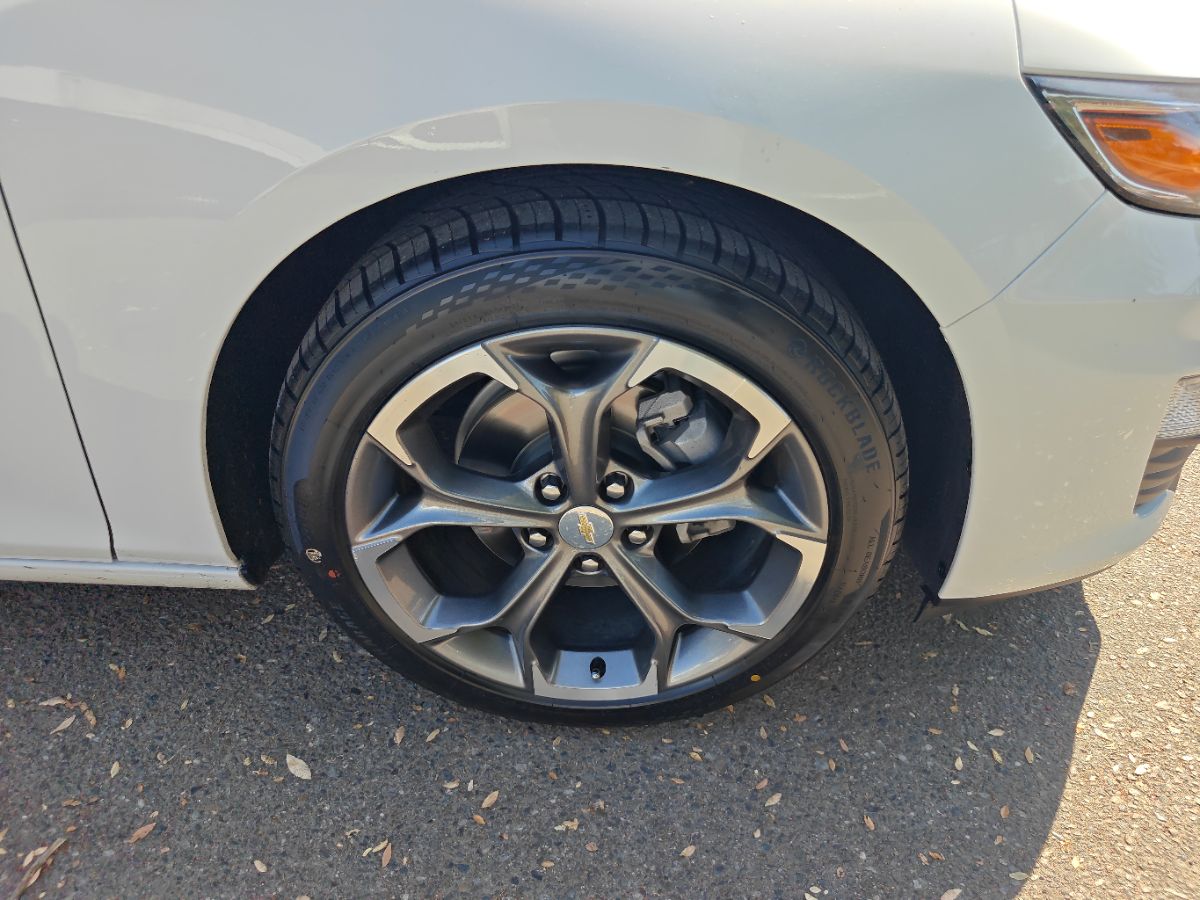 Chevrolet Malibu photo 8