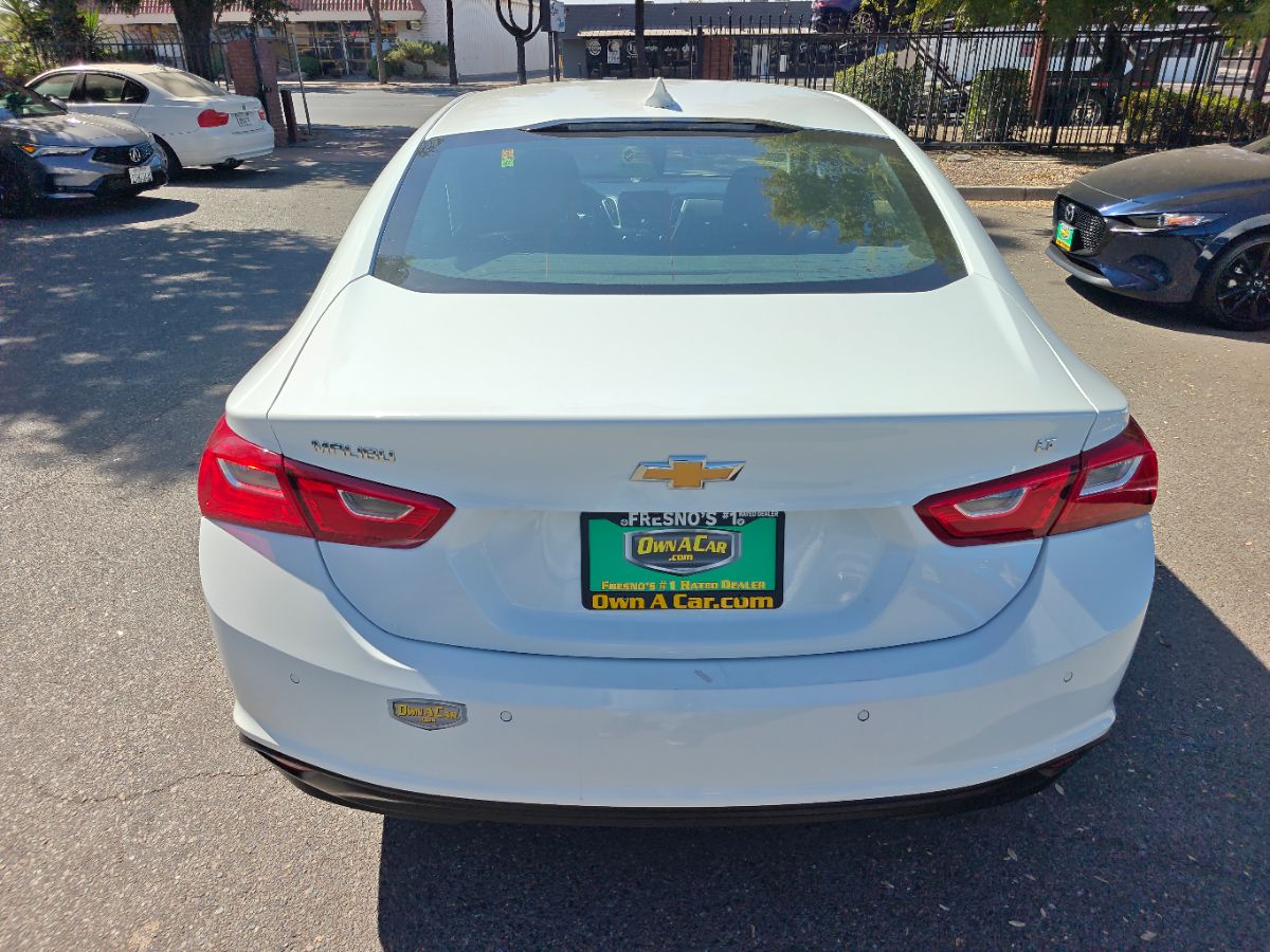 Chevrolet Malibu photo 11
