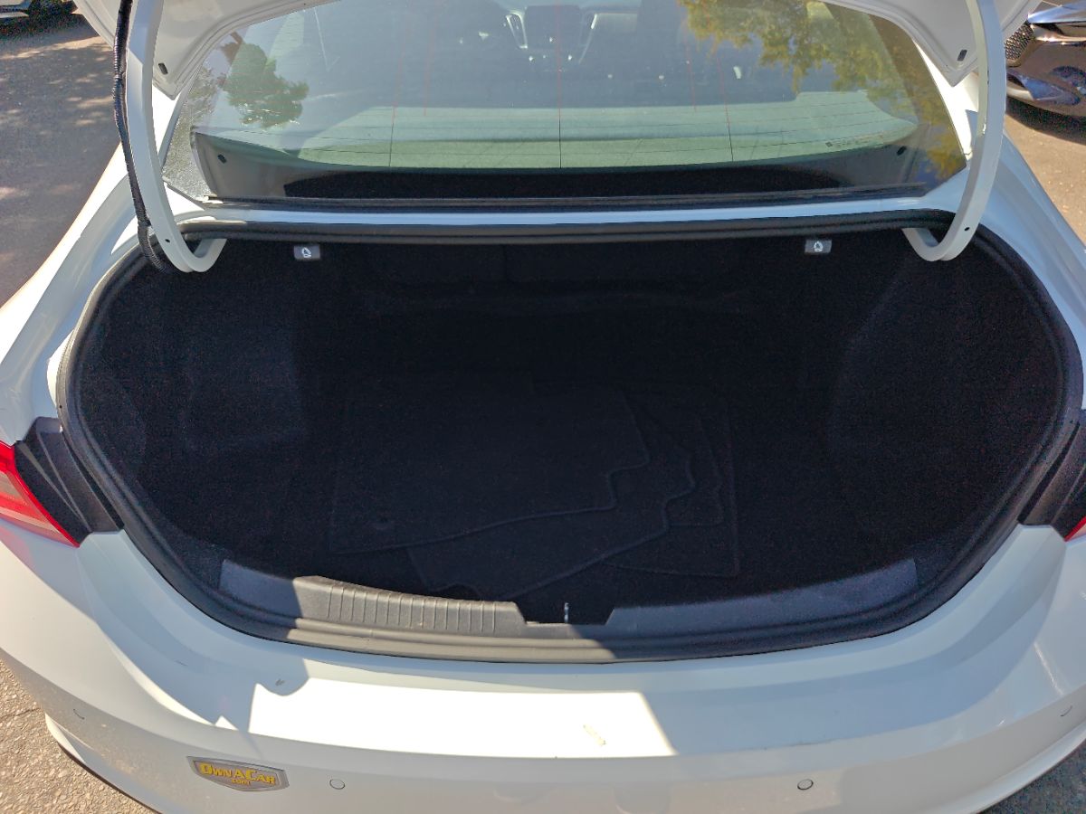 Chevrolet Malibu photo 14