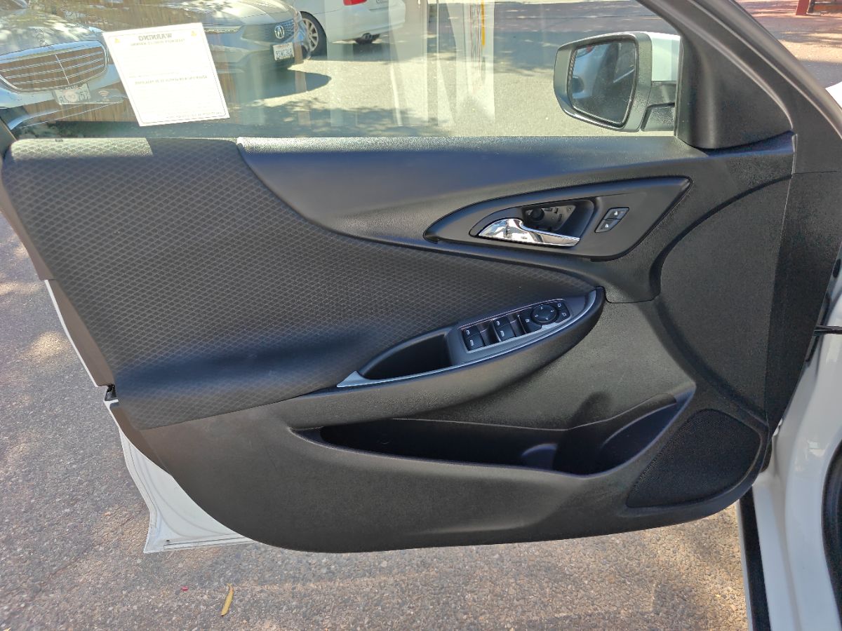Chevrolet Malibu photo 21