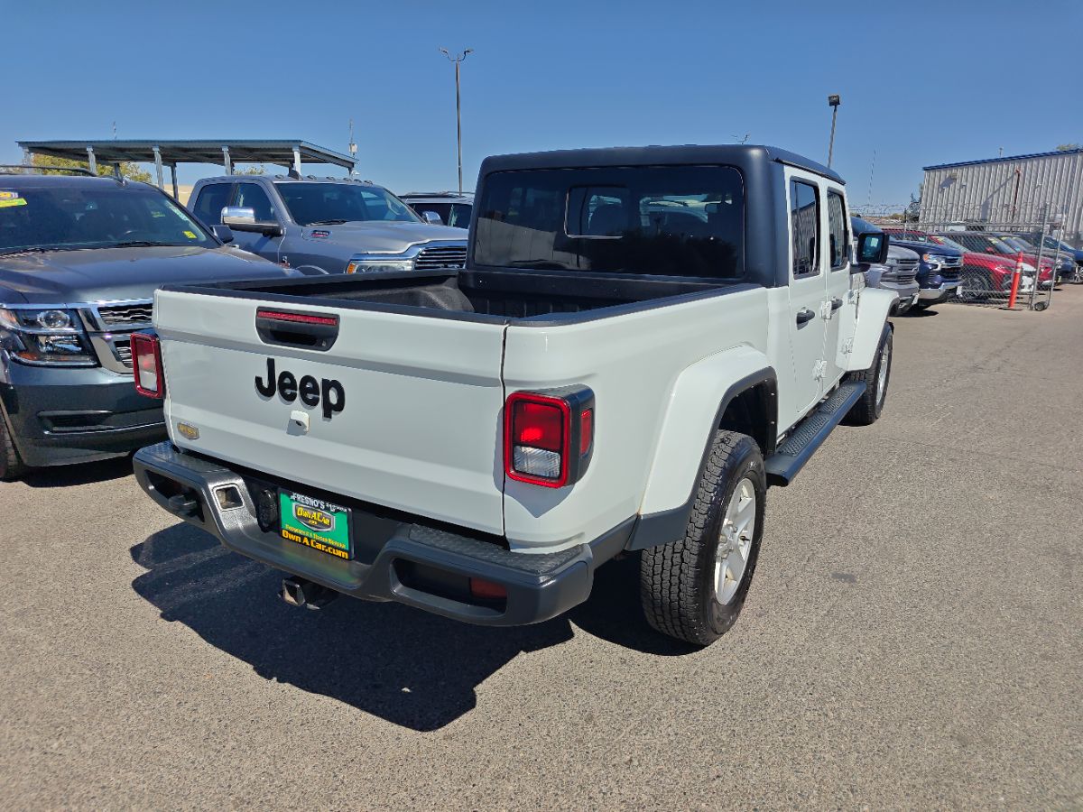 Jeep Gladiator photo 10