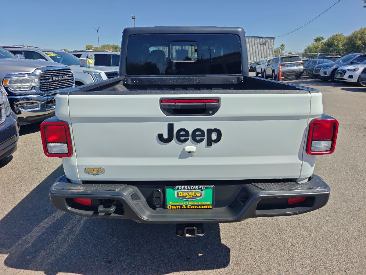 Jeep Gladiator photo 11