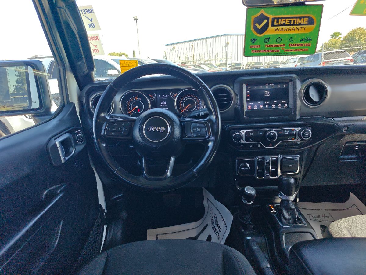 Jeep Gladiator photo 20