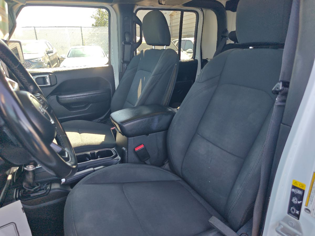 Jeep Gladiator photo 22