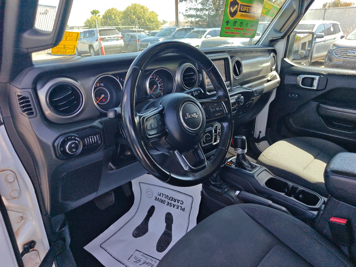 Jeep Gladiator photo 23