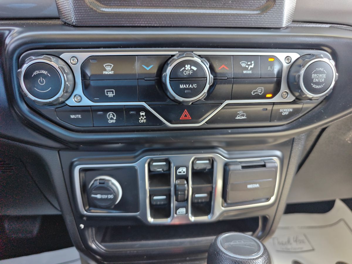 Jeep Gladiator photo 30
