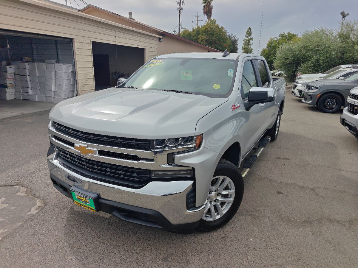 Chevrolet Silverado photo 4