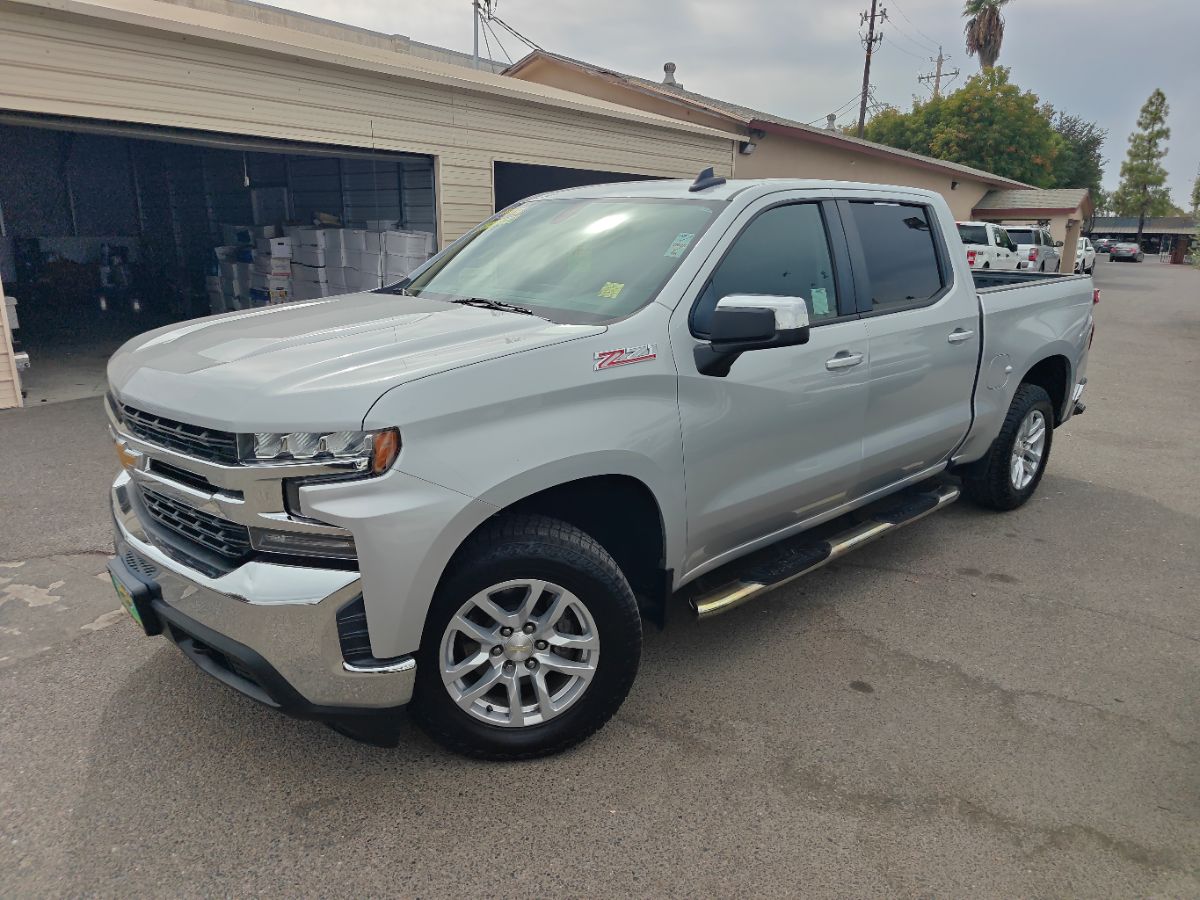 Chevrolet Silverado photo 5