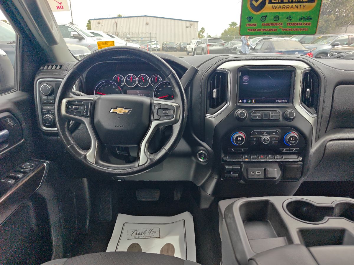 Chevrolet Silverado photo 20