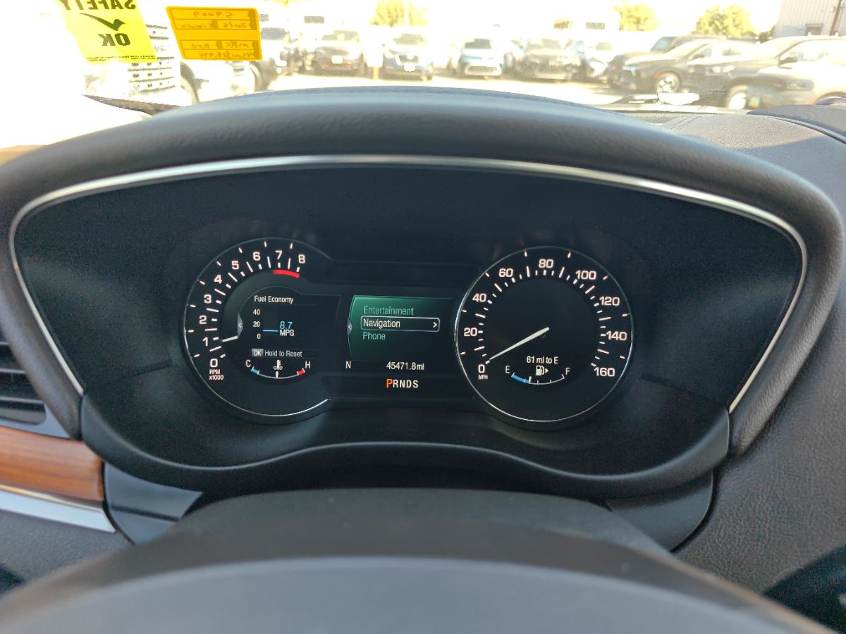 Lincoln MKC photo 30