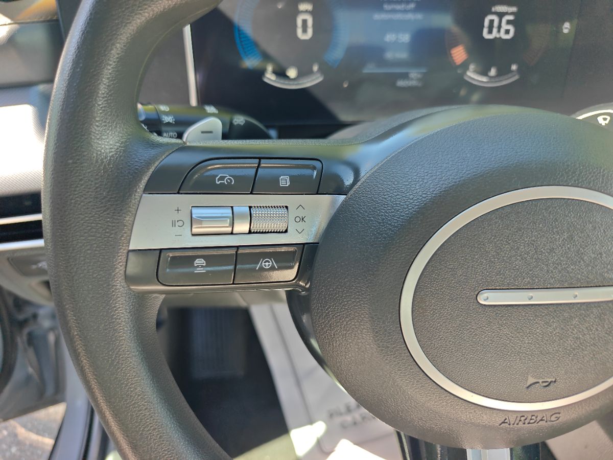 Hyundai Sonata photo 25