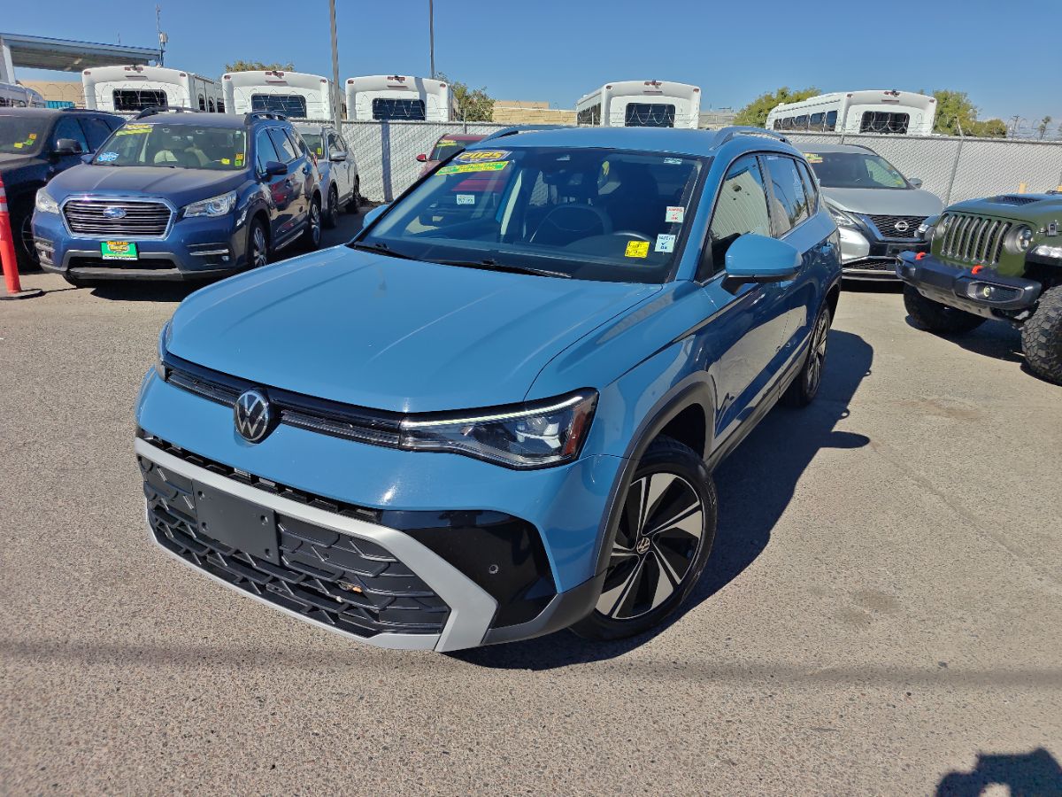 Volkswagen Taos photo 4