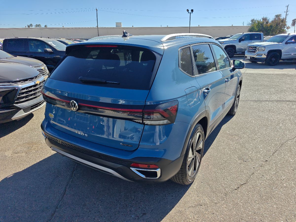 Volkswagen Taos photo 10