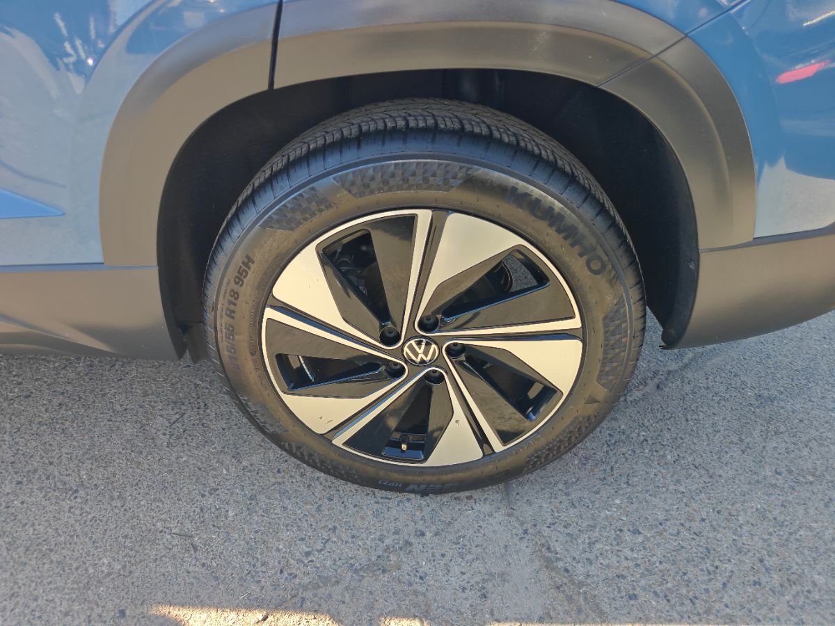 Volkswagen Taos photo 15