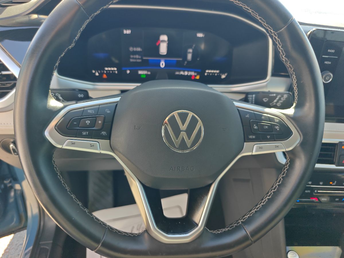 Volkswagen Taos photo 27
