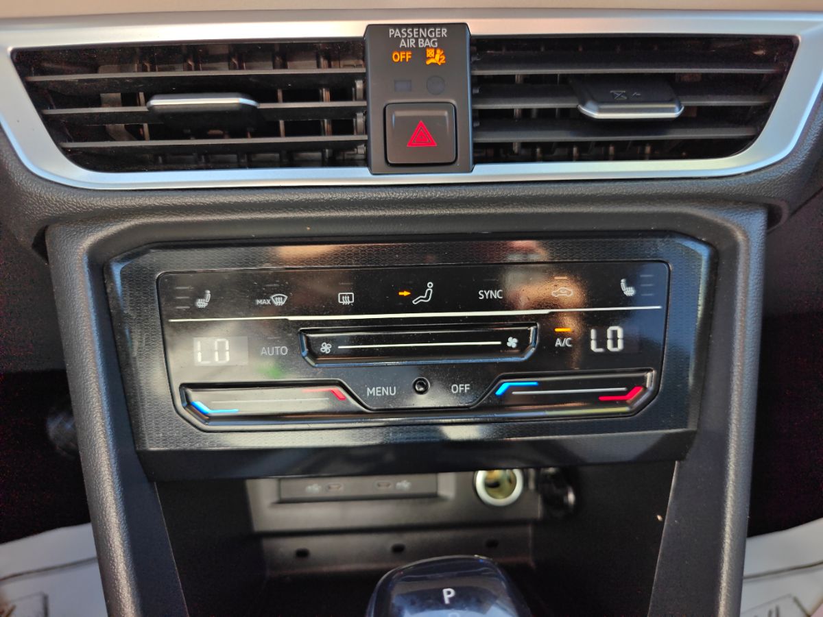 Volkswagen Taos photo 30