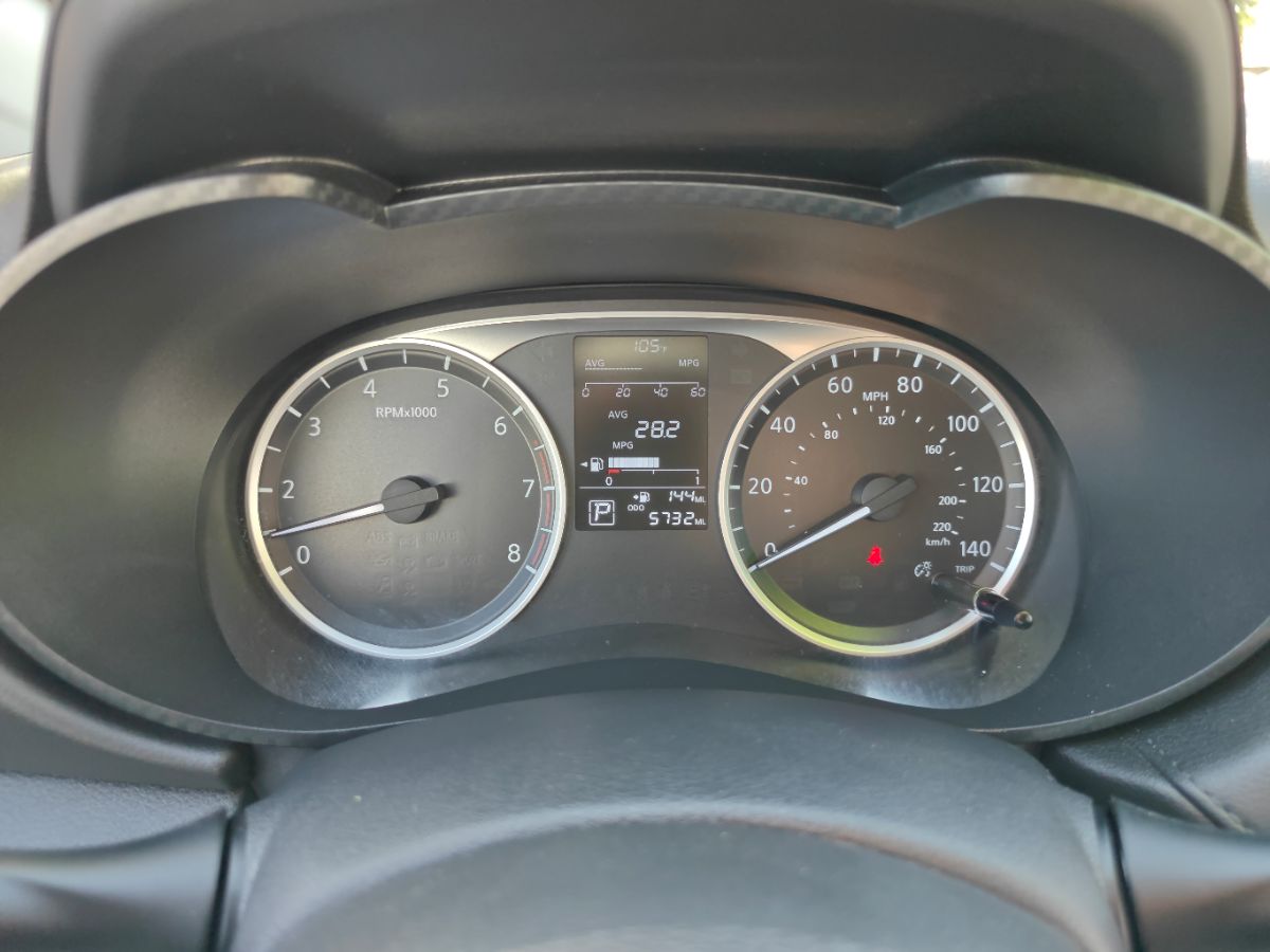 Nissan Versa photo 28