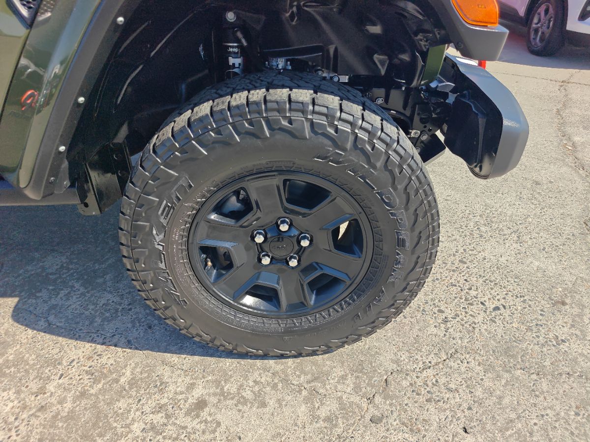 Jeep Gladiator photo 8