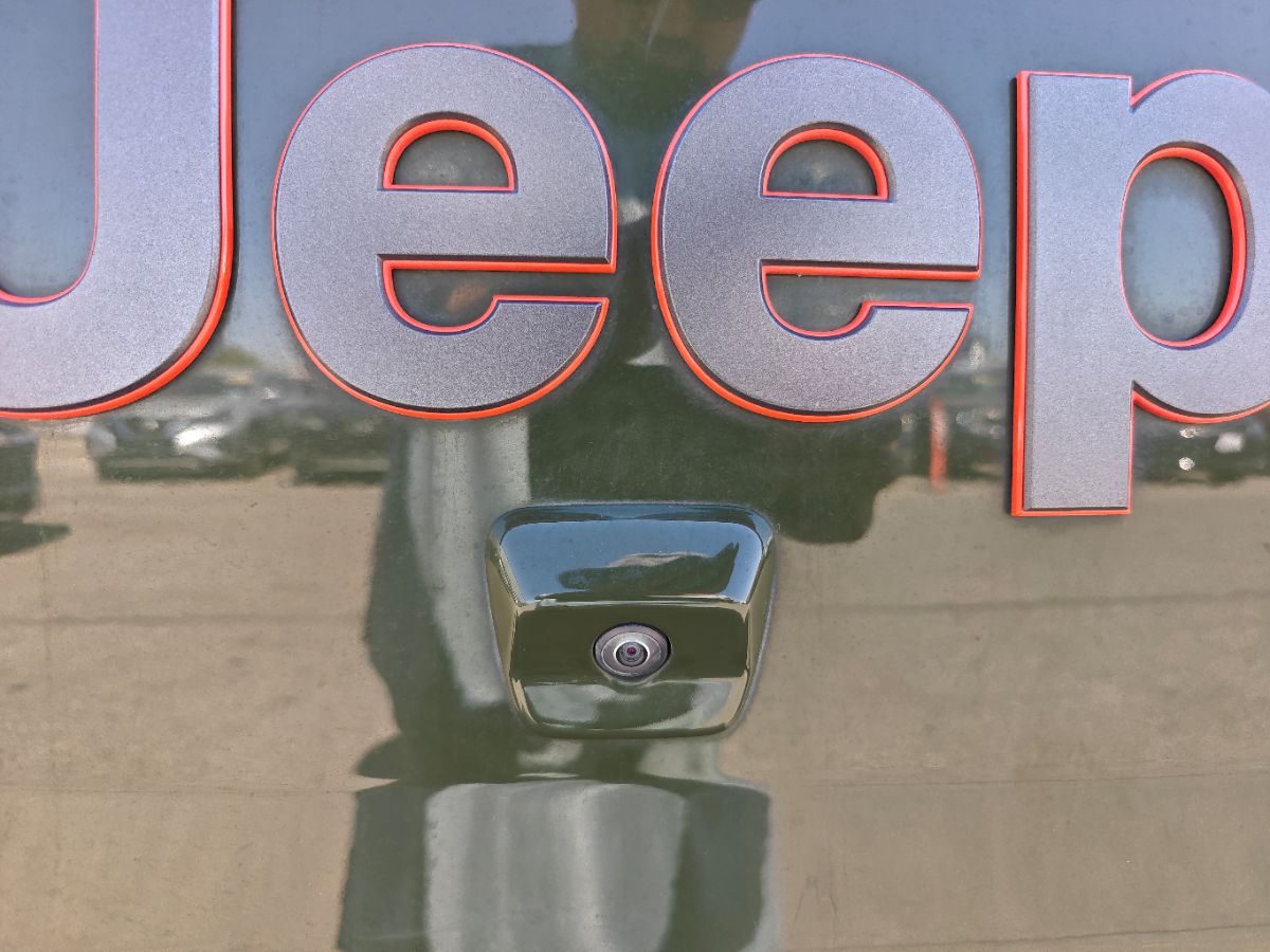 Jeep Gladiator photo 13