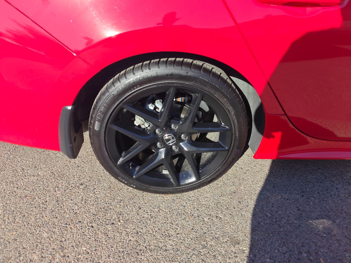 Honda Civic photo 9