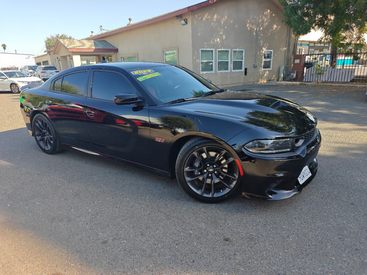 Dodge Charger photo 2