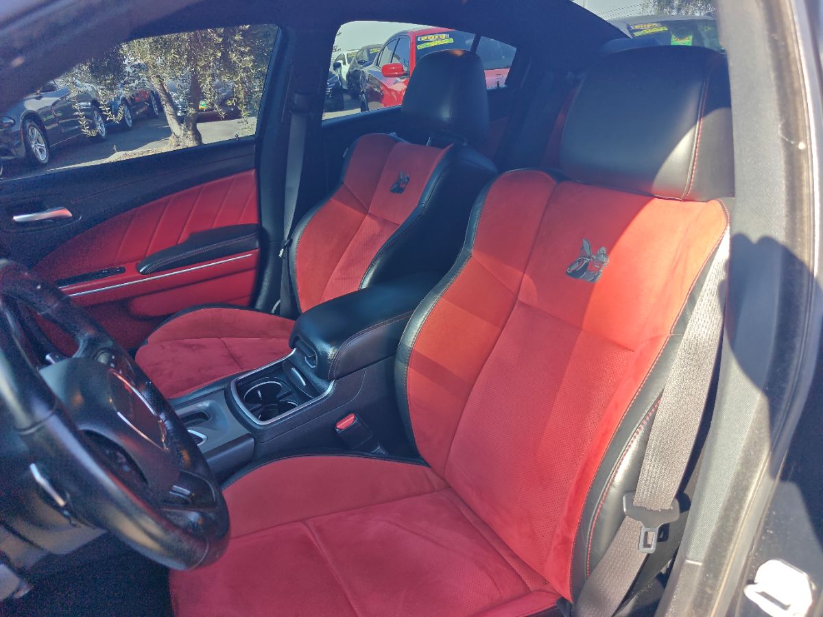 Dodge Charger photo 22