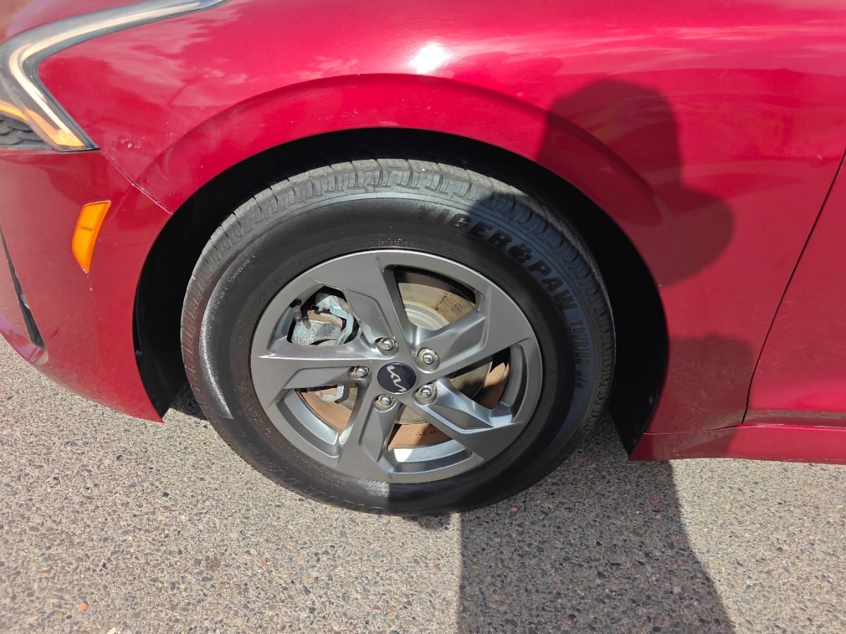Kia K5 photo 16