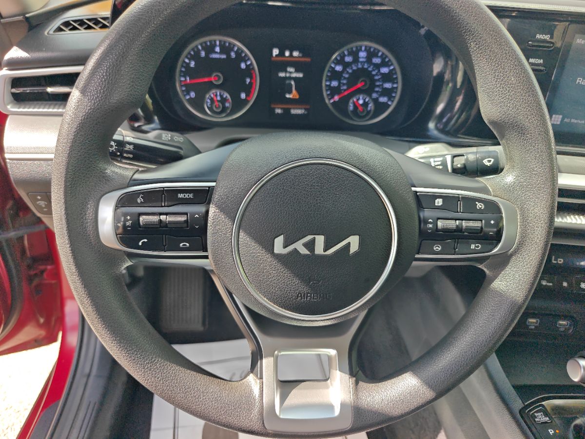 Kia K5 photo 27