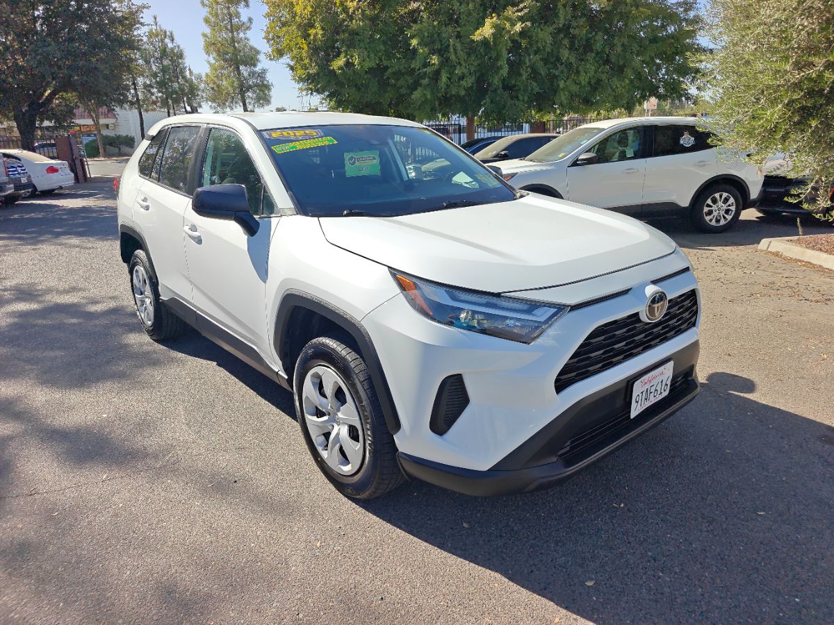 Toyota RAV4 photo 7