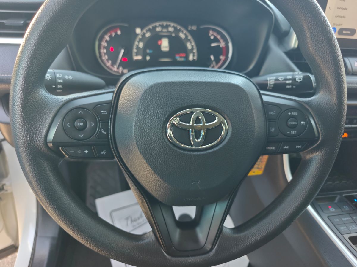 Toyota RAV4 photo 27