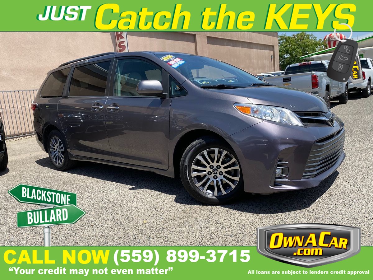 2019 Toyota Sienna XLE