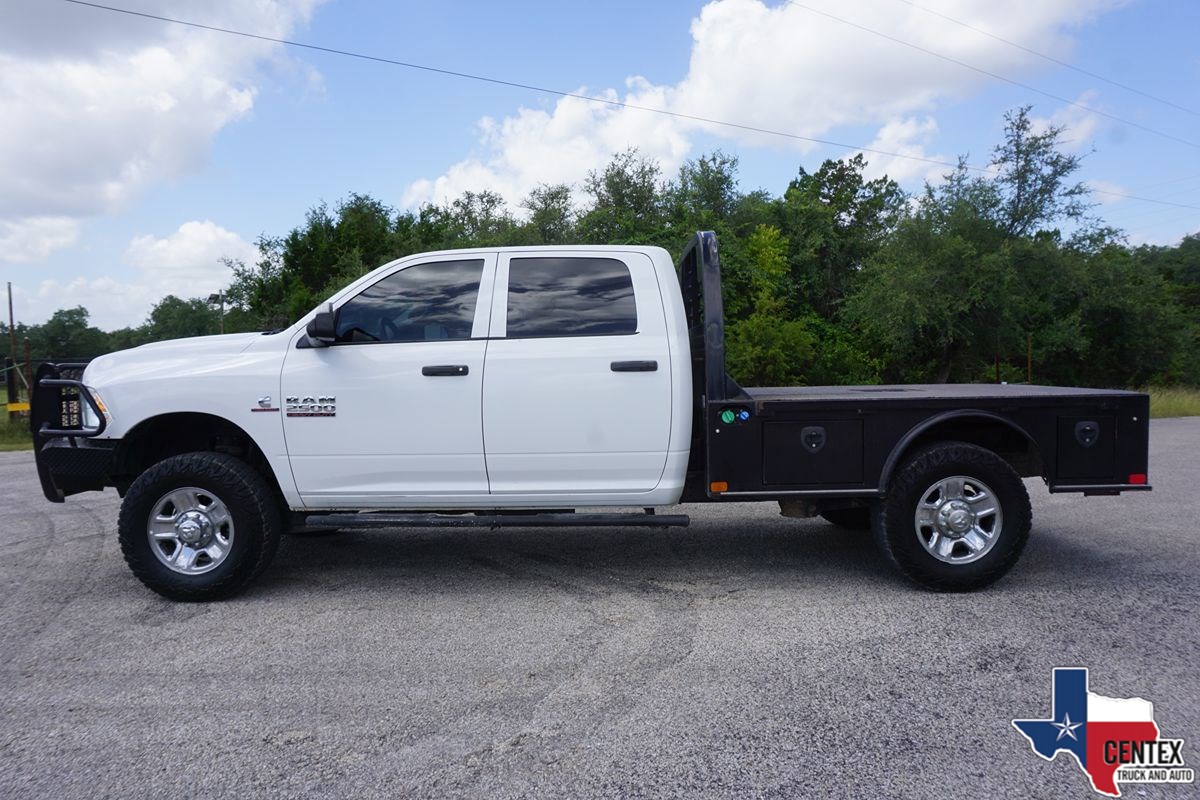 2018 Ram 2500 SLT photo 3