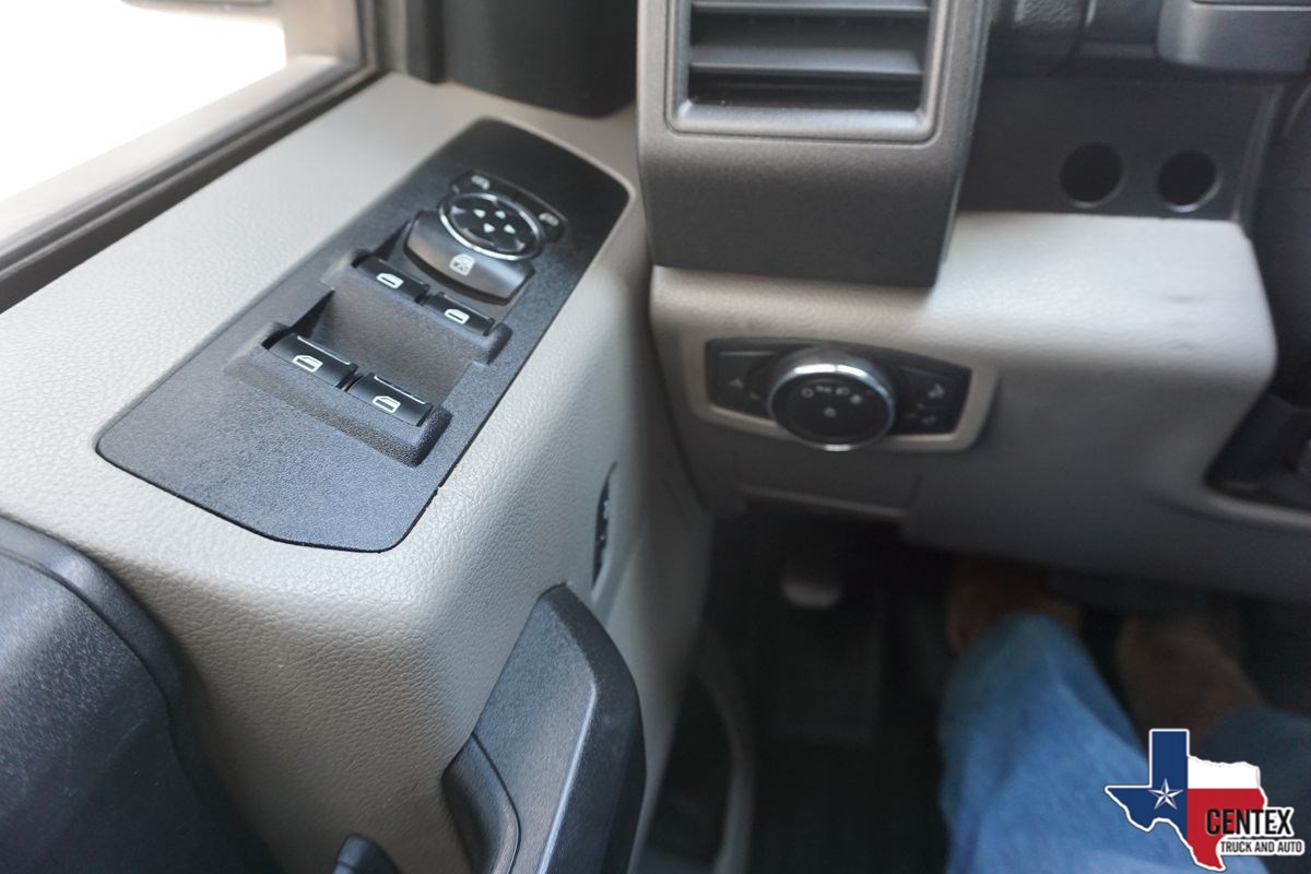 2018 Ford F-350 XL photo 22