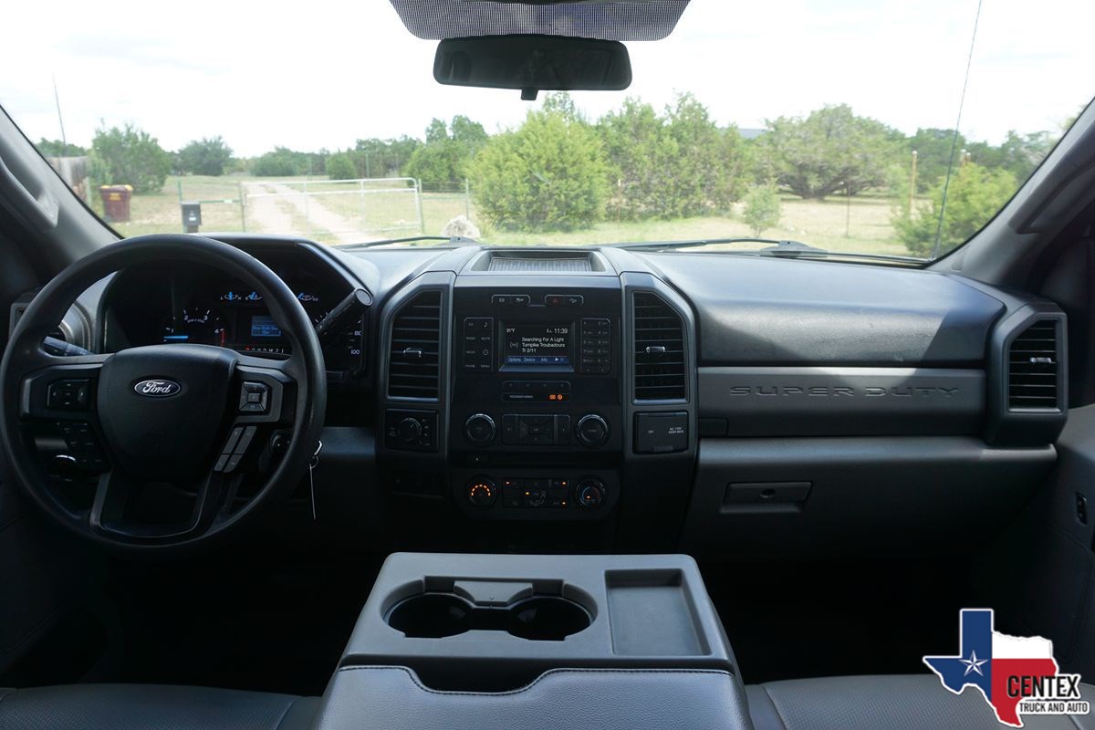 2018 Ford F-350 XL photo 19