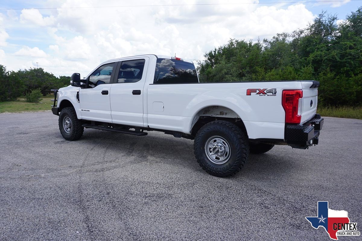 2018 Ford F-350 XL photo 4