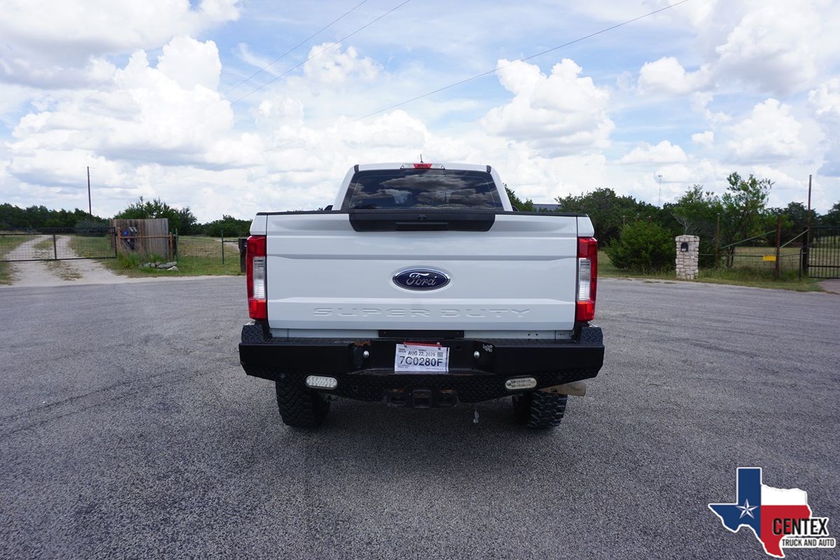 2018 Ford F-350 XL photo 6