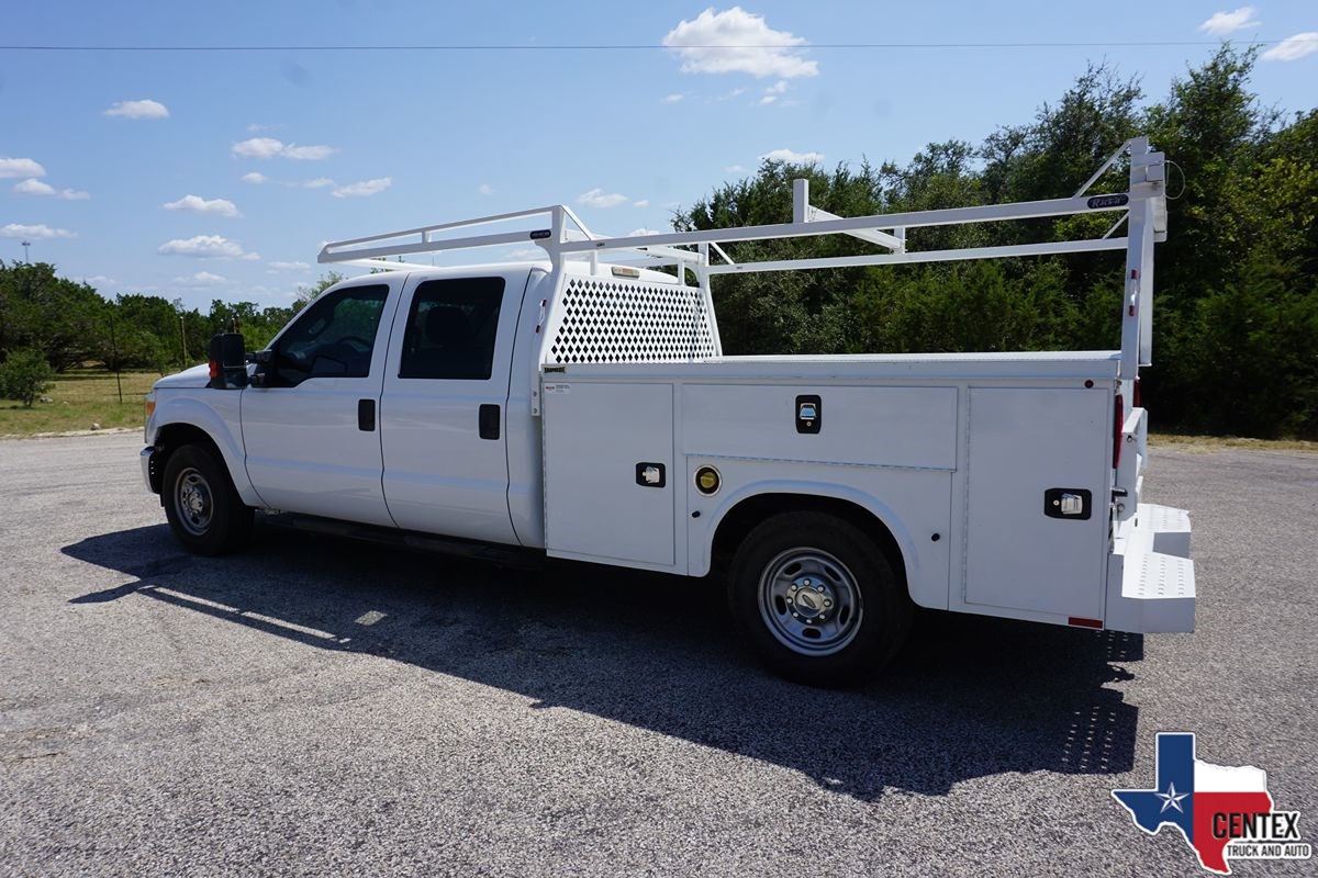 2013 Ford F-350 XL photo 4