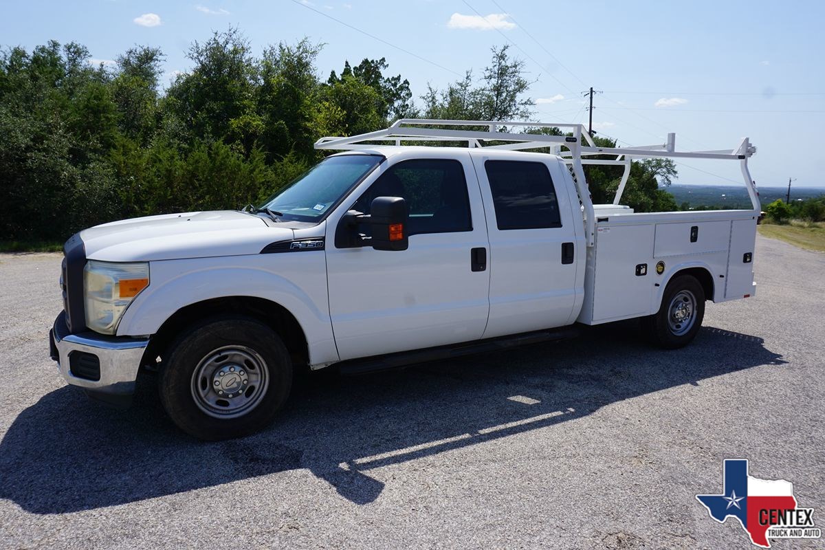 2013 Ford F-350 XL photo 2