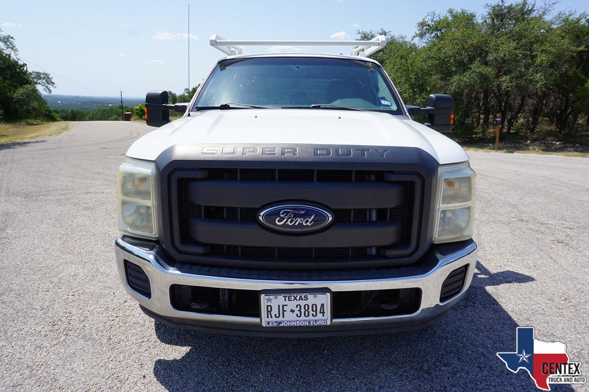 2013 Ford F-350 XL photo 11