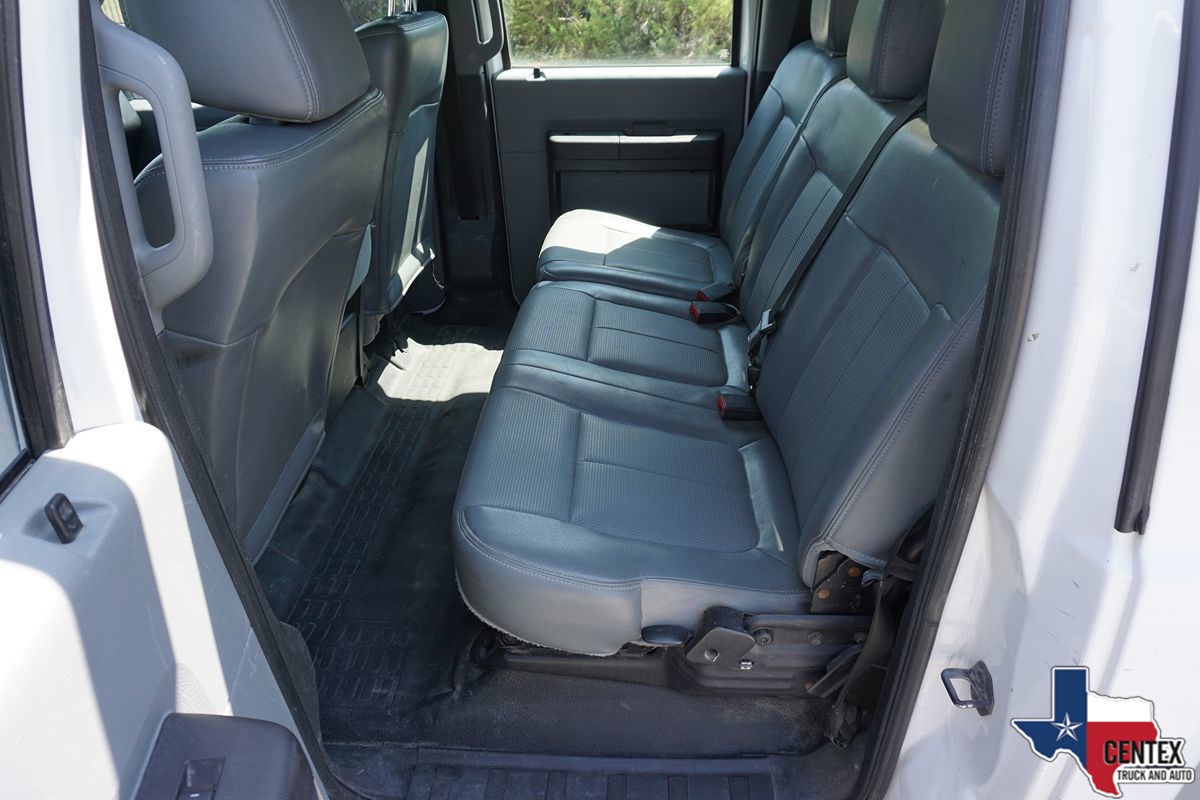 2013 Ford F-350 XL photo 14